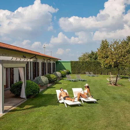 Phi Corte Delle Terme 4*