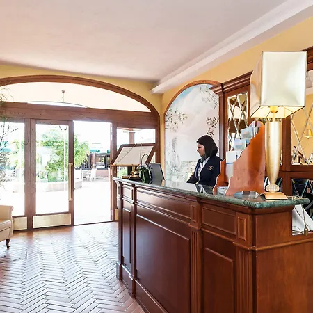 Otel Phi Corte Delle Terme Viterbo